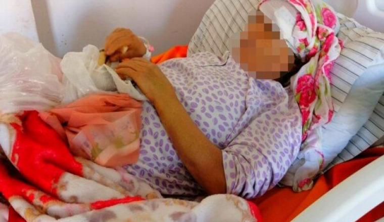 Aide opération médicale femme âgée sans famille
