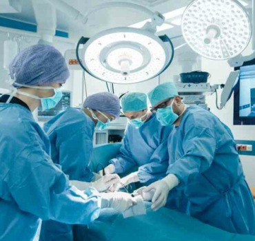 solidarité : une femme malade du cancer à Ichniwen
