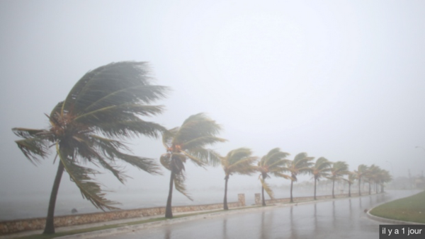 Aider les gens en besoin à cause de l'ouragan Irma