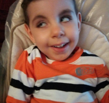 DES YEUX POUR MOHAMED-YACIN
