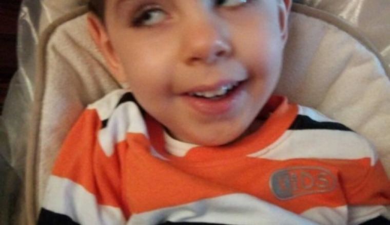 DES YEUX POUR MOHAMED-YACIN