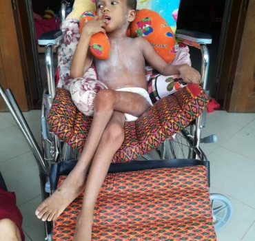 Help Yo Han, 7 years old Cambodian boy