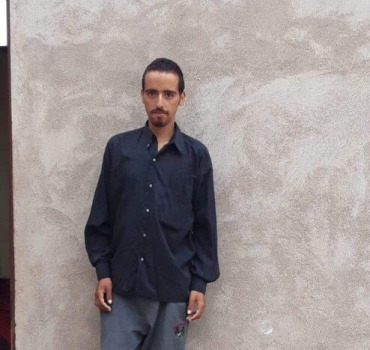 لغظف شاب يعاني مرض سرطان الدم يرقد بالمستشفى