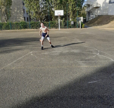 Ball is life 🏀le rêve d Hugo!!