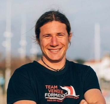 Pierre, la voile, et le Team Vendée Formation