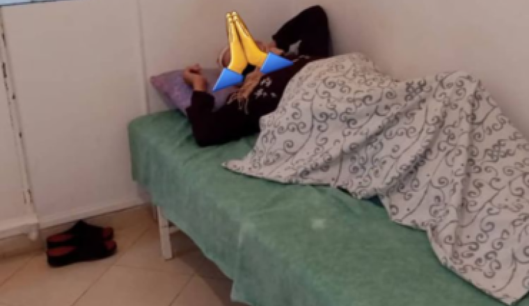 Une prothèse de la hanche pour Nassira