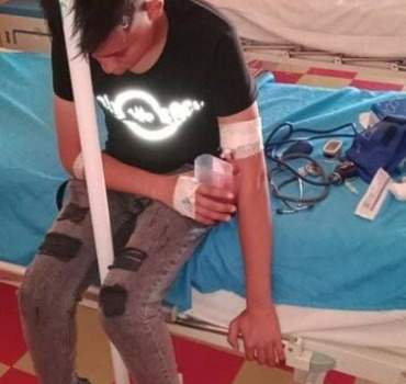 Aider ayoub a survivre