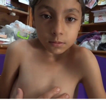 Aider la petite Aya à retrouver une vie normale