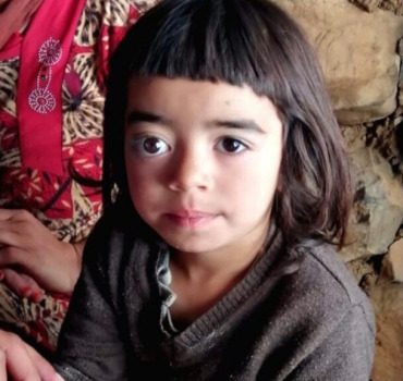 L’œil de la petite Amina, 3 ans de Taghia / passah