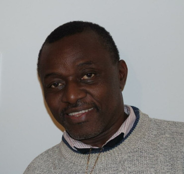 Organisation des obsèques de Robert Oum LINDJECK