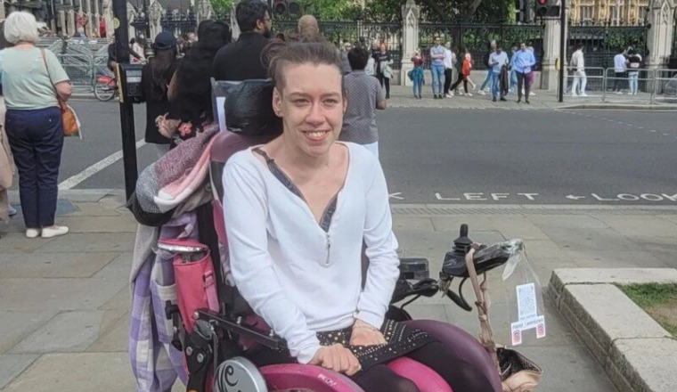 Aidons Manon à réaliser un de ses rêves.