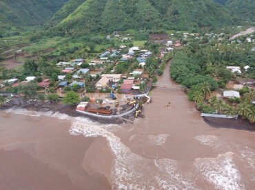 Stand up for Teahupo'o Community