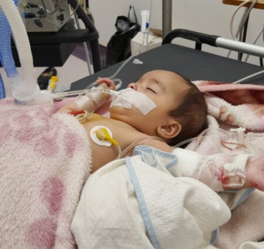 Opération médicale fille de notre frère Hassan
