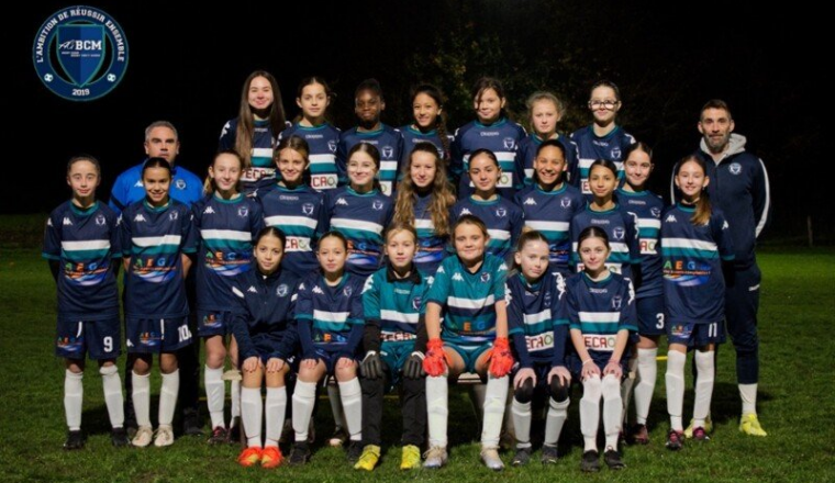 POUR LES FOOTBALLEUSES ORLEANAISES DE L'AGBCM