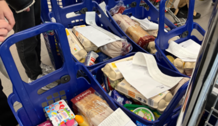 Venons en aide aux plus démunis