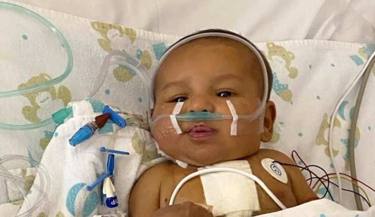 Bébé Youssef : une greffe du foie pour vivre