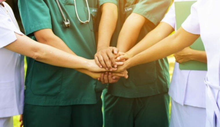 Aidons une soeur en détresse