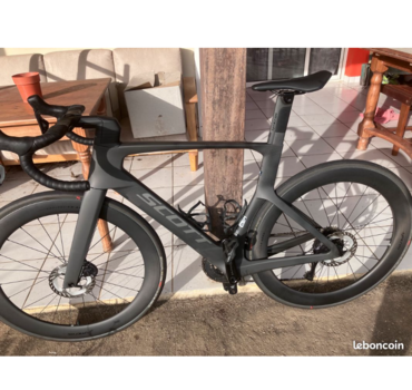 Un nouveau vélo svp
