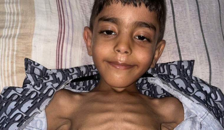 Contre le cancer de Mohamed Amine