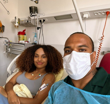 Ensemble pour la guérison du cancer de Lauryn