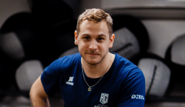 Départ Hugo Sere