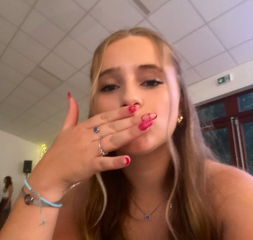 Anniv Cam