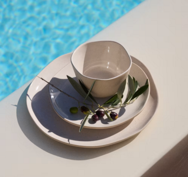Atilia - Assiettes en grès beige moucheté