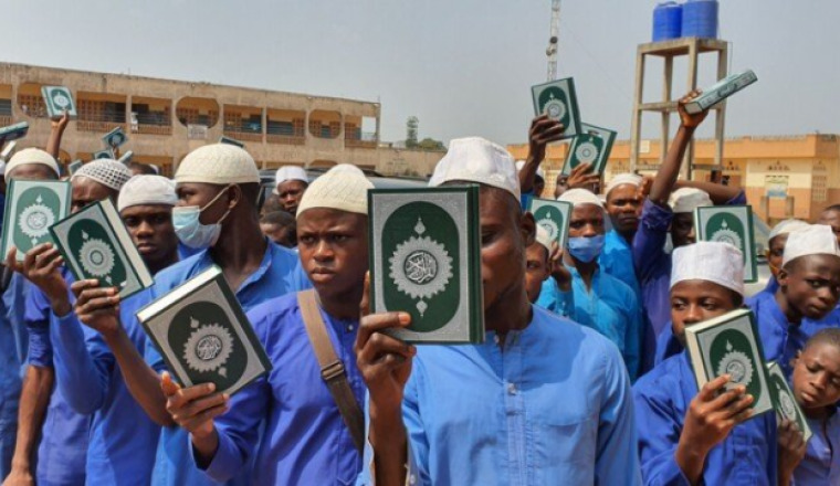 1 Qur'an = 3€