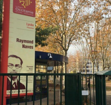 Soutien aux AED grèvistes du lycée Raymond Naves