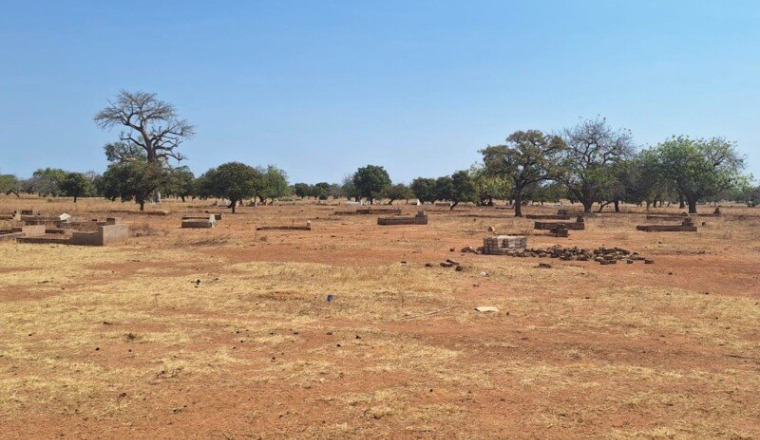 CLÔTURE POUR LE CIMETIÈRE DE TOMINIAN - MALI