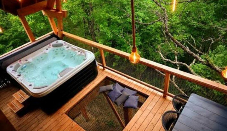Spa perché dans les arbres au domaine de Male