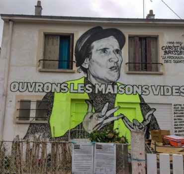 Solidarité avec les personnes et familles à la rue