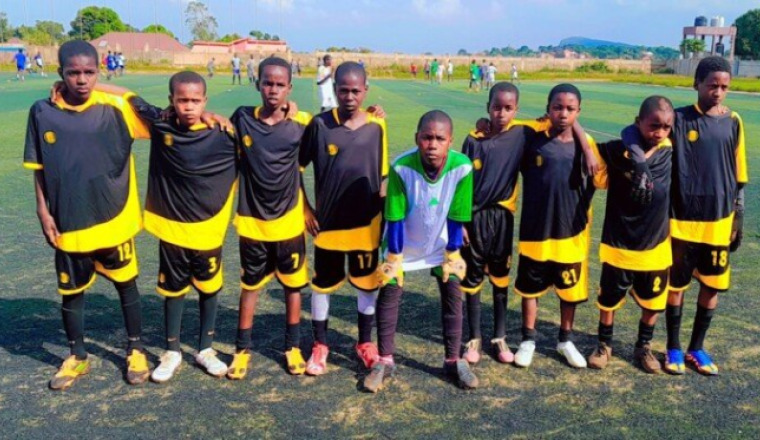 Aidons l’académie de Fady football ( Labé )