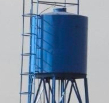 Château d'eau pour le Tchad avec cagnas39
