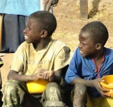 Aide humanitaire pour les enfants Talibés oubliés