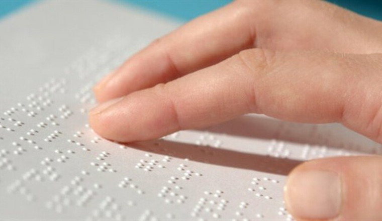 Financement de 10 corans en braille