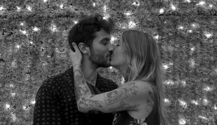 PACS et déménagement de Maiwenn et Paul