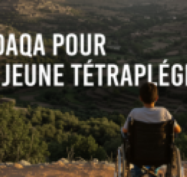 Un fauteuil roulant pour Al-Mahdi
