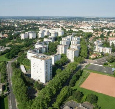 Urgence : famille expulsée avec 3 enfants