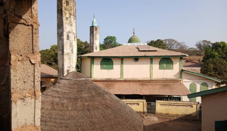Aide pour la rénovation d’une mosquée en Guinée