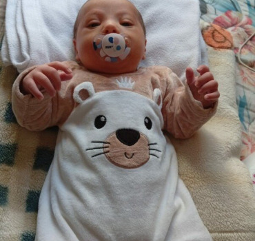 Soutien à ce bébé de 6 mois