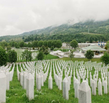 Mémoire de Srebrenica : Soutenez notre projet