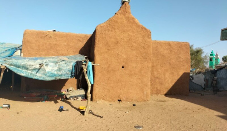 Aidons nous à construire une mahadra et mosquée