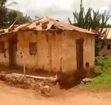 Bâtir une mosquée pour tout un village